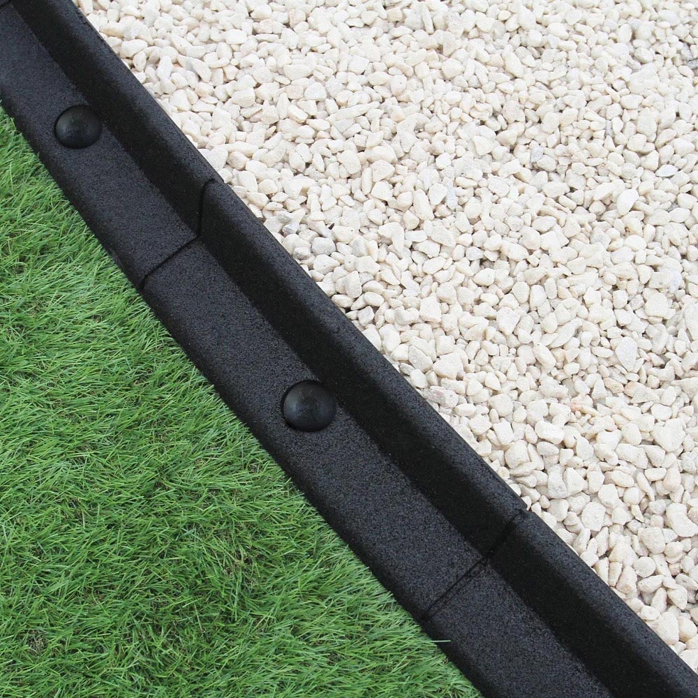 MonsterShop Black 4ft 16 Pack Flexible Lawn Edging Image 3