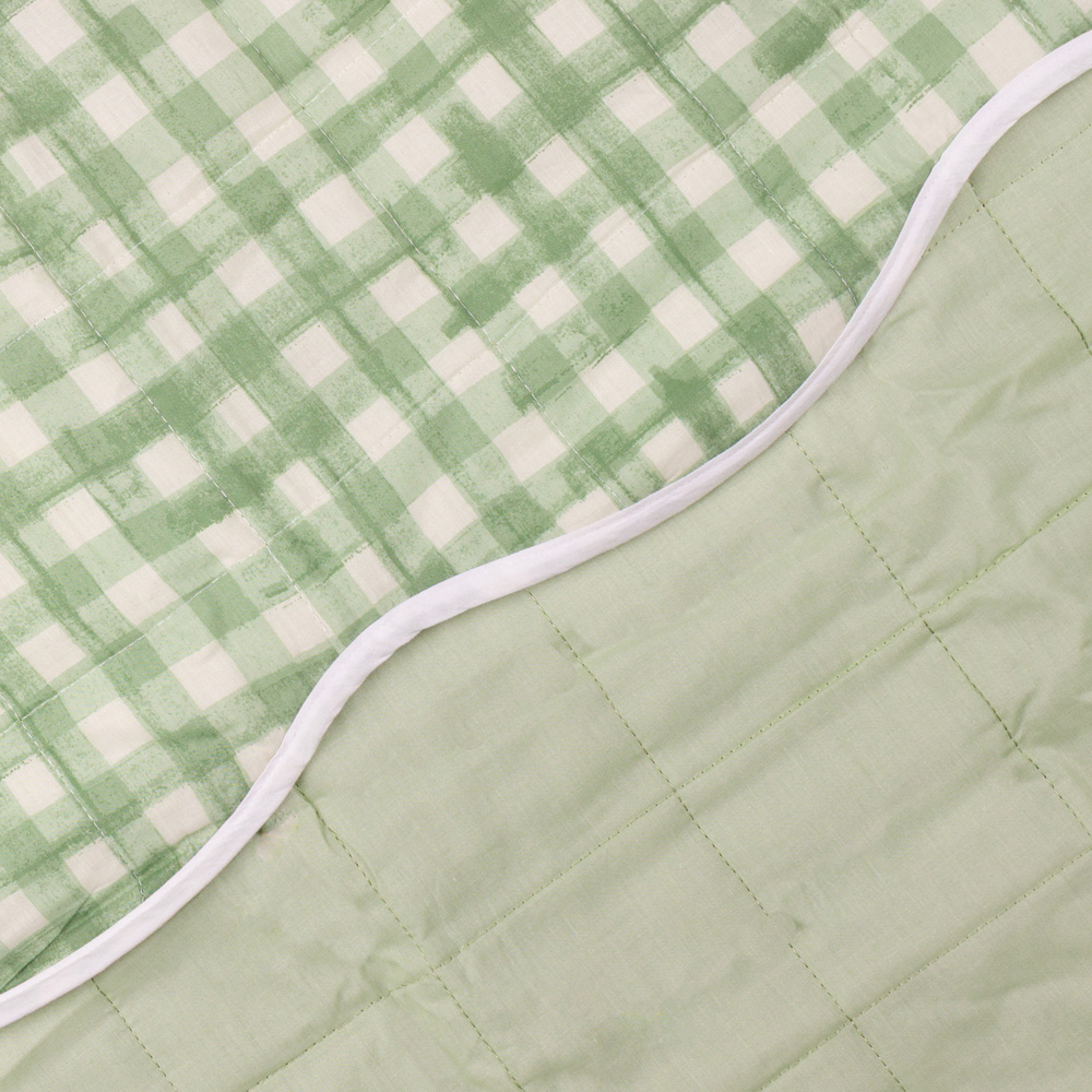 Furn Sage Scallop Quilted Bedspread 150 x 200cm Image 4