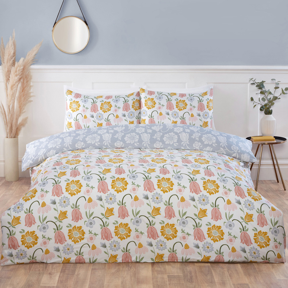 Serene Victorian Bloom Single Multicolour Microfibre Fabric Reversible Duvet Cover Set Image 1