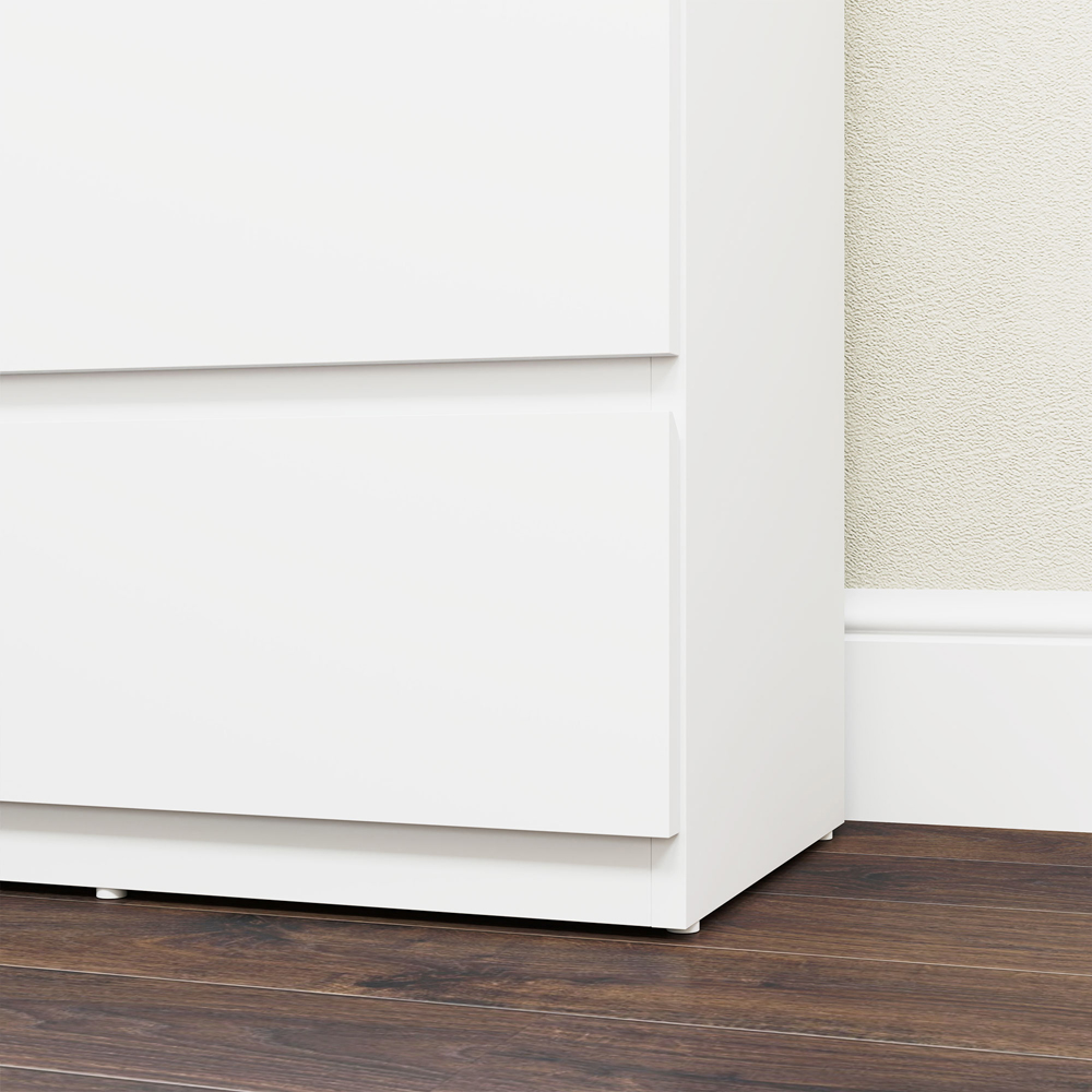 Portland 5 Drawer White Chest of Drawers Image 3