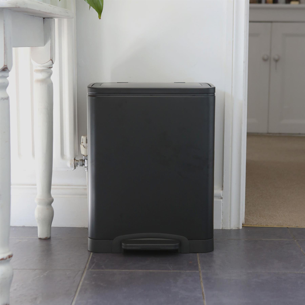 Harbour Housewares Matt Black Stainless Steel Double Kitchen Pedal Bin 30L Image 2