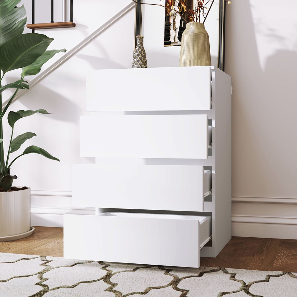 Portland 4 Drawer White Chest of Drawers Image 6
