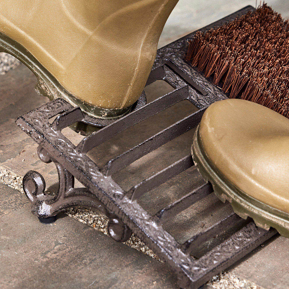 Dibor Brown Cast Iron Free Standing Boot Brush and Scraper Image 3