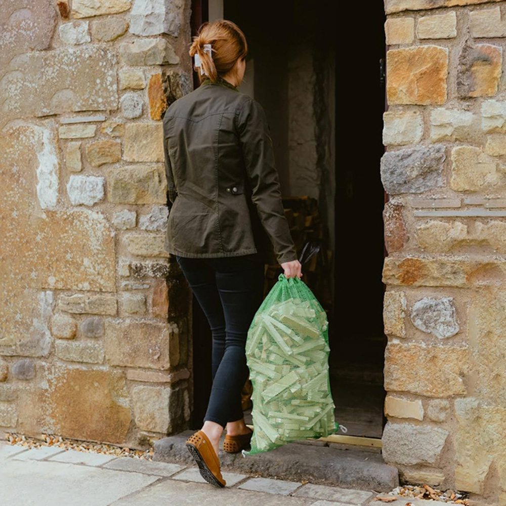 Warma Oak Kindling Net Bag 6kg 3 Pack Image 4