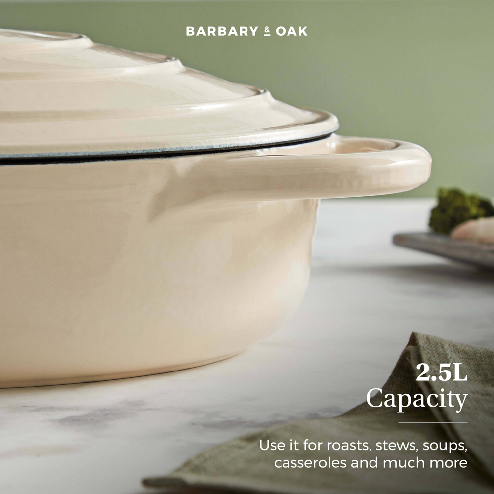 Barbary & Oak 28cm Camembert Cream Cast Iron Shallow Casserole Dish with Domed Lid Image 8