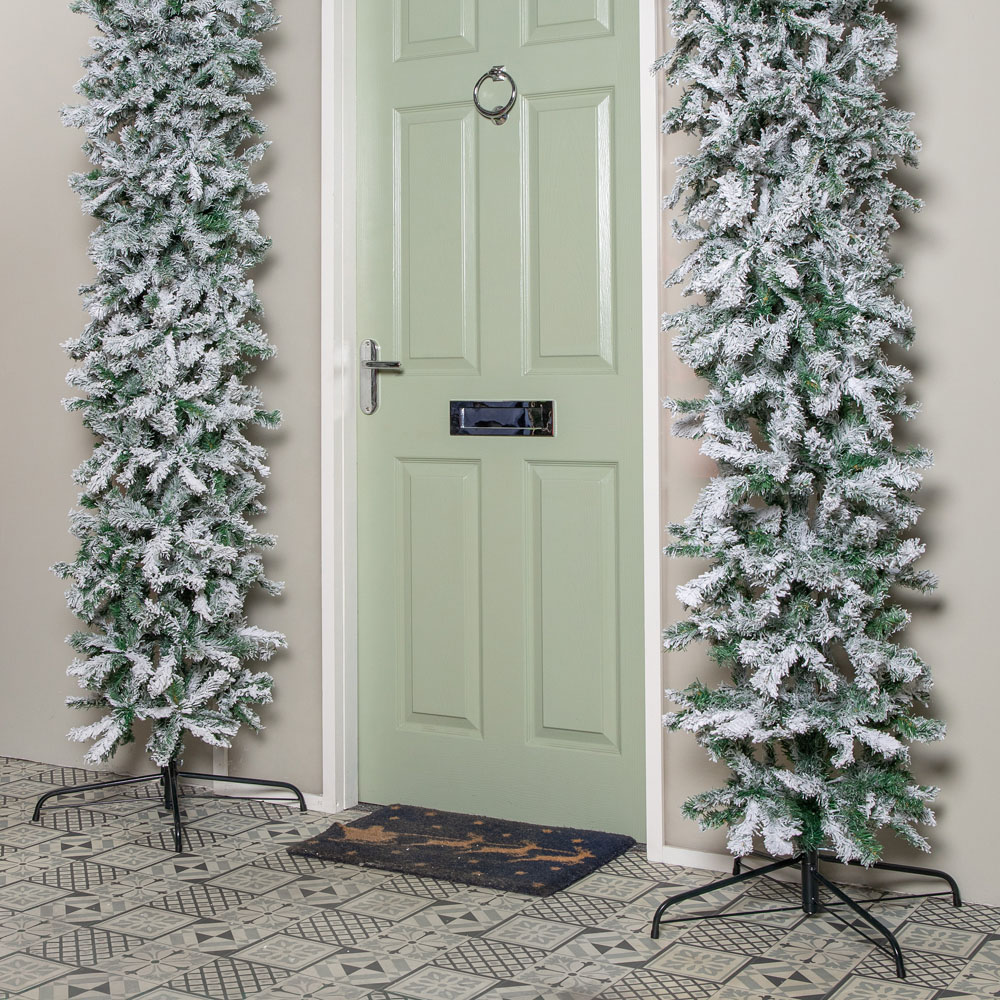 Samuel Alexander Single Door Snow Flocked Christmas Tree Arch with 2000 Tips 8ft Image 5