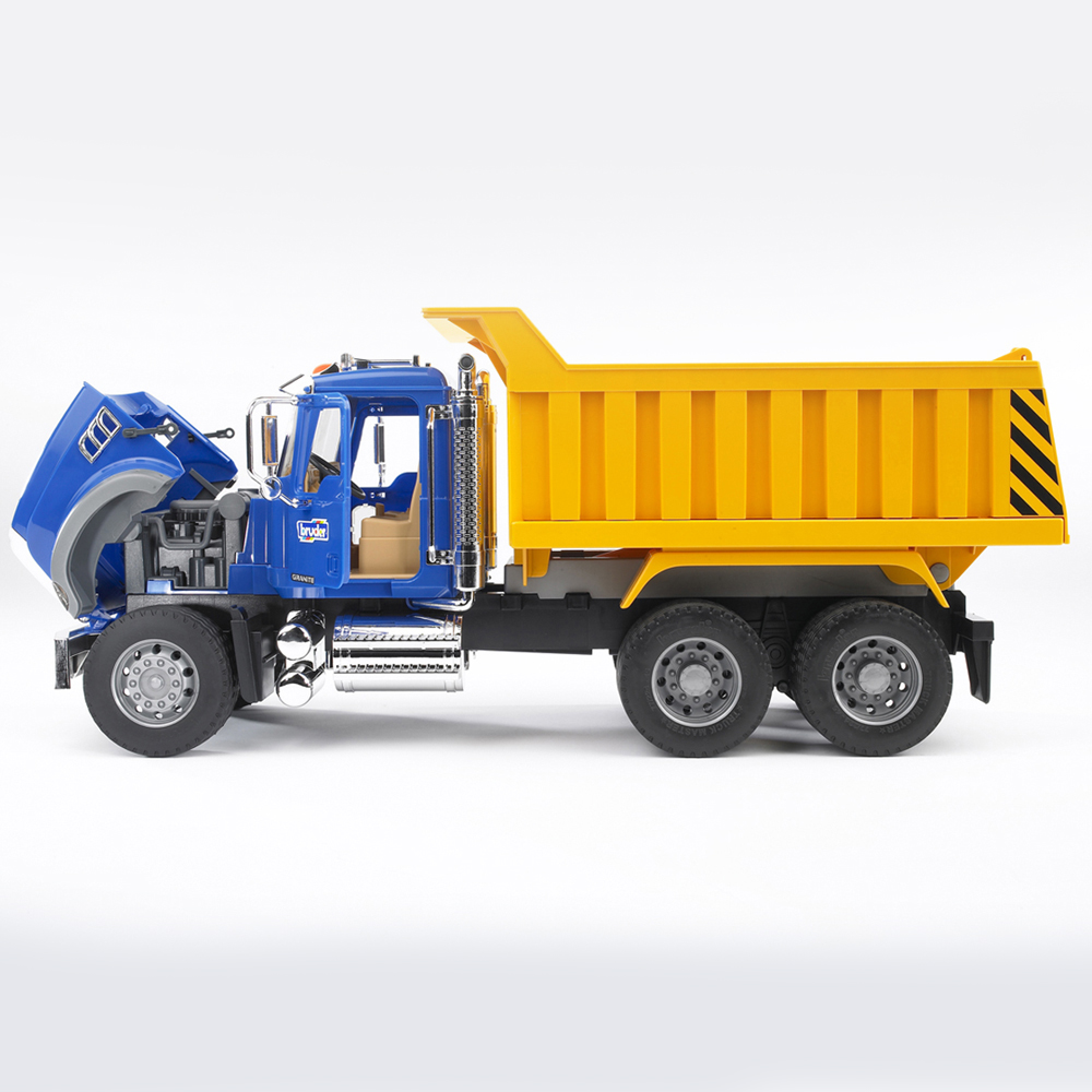 Bruder Kids MACK Granite Tip Up Truck Playset Model Image 4