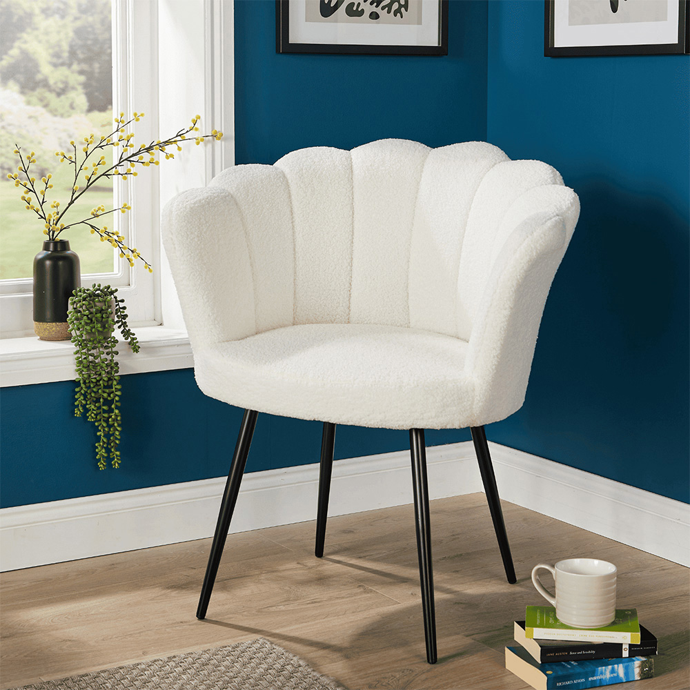 Home Source White Scallop Accent Chair with Black Legs Image 6