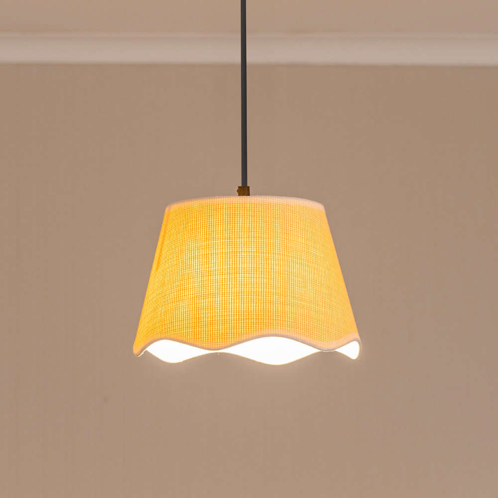 ValueLights Dutton Natural Scallop Edge Small Lamp Shade with White Trim Image 2