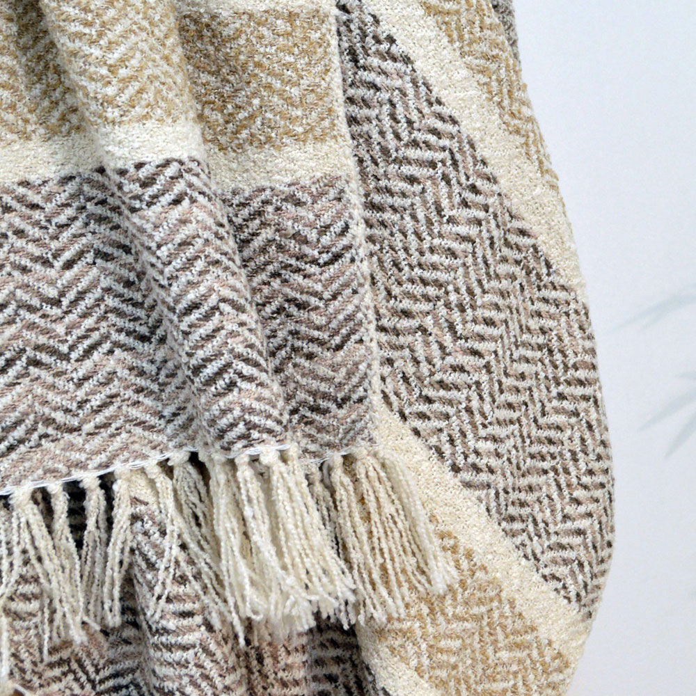 Allure Home Fashions Herringbone Natural Throw Blanket 150 x 200cm Image 3