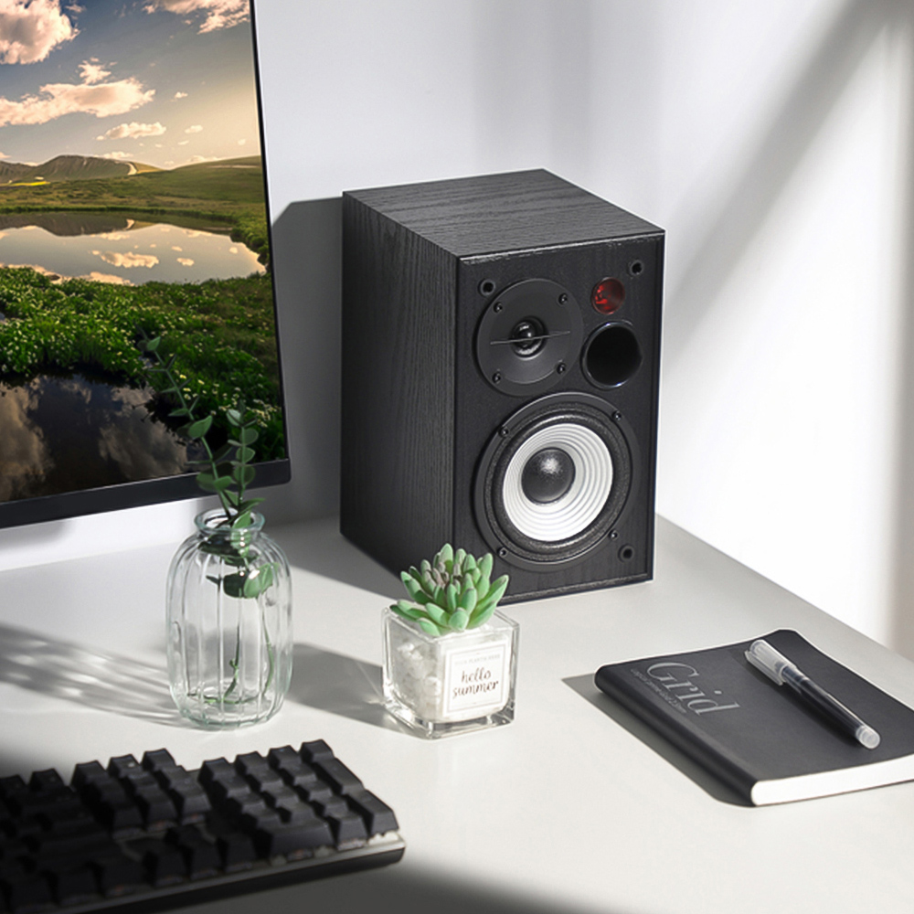 Edifier R990BT 2.0 Black Bookshelf Bluetooth Speaker Set 24W Image 2