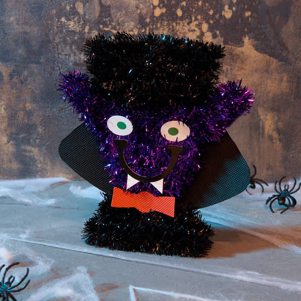 Halloween Tinsel Character Image 3