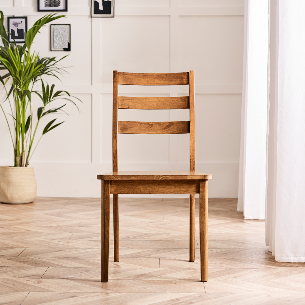 Furniturebox Lymington 4 Seater Dining Set Walnut Image 5
