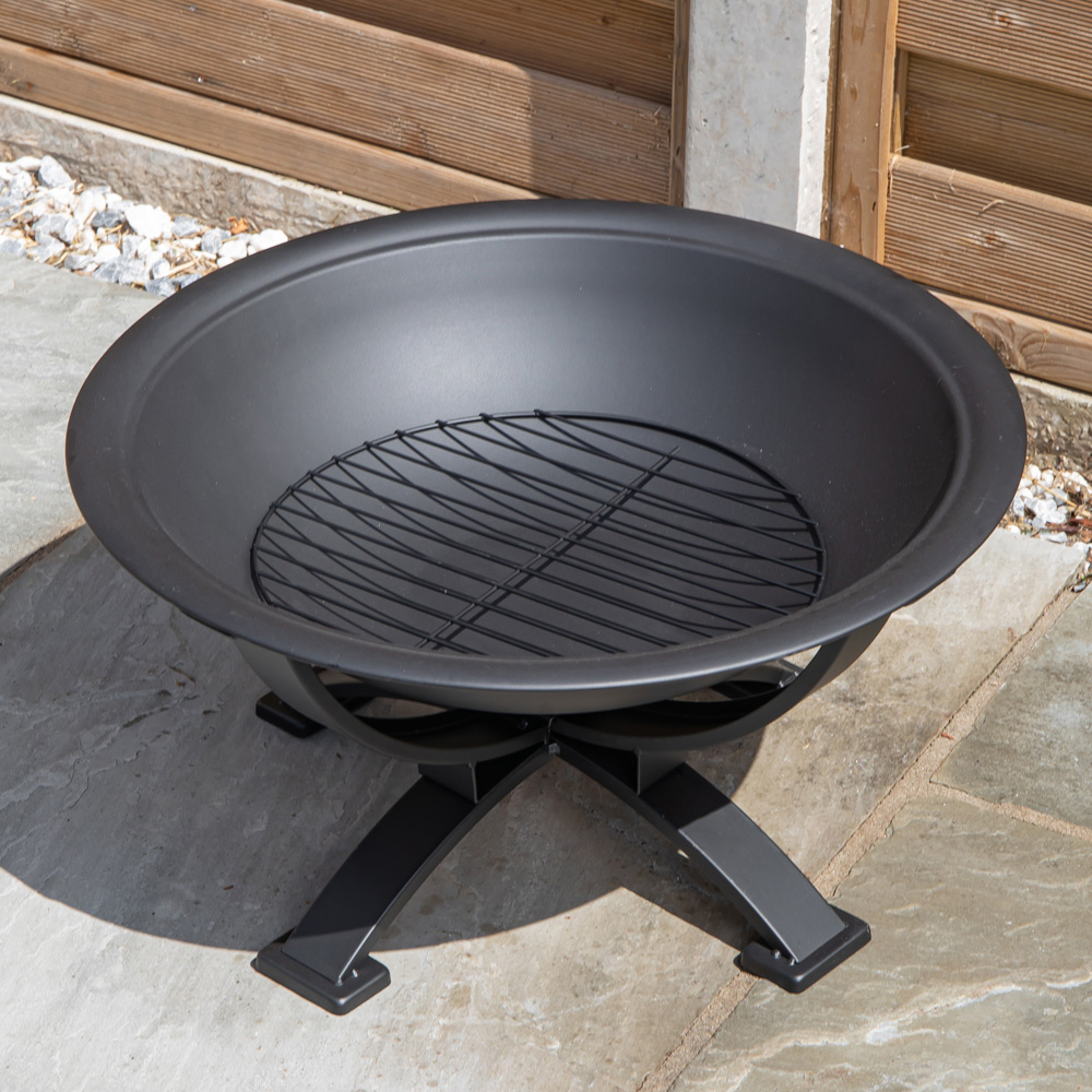 Samuel Alexander Black Steel Outdoor El-Clasico Fire Pit with Fire Poker 43cm Image 6