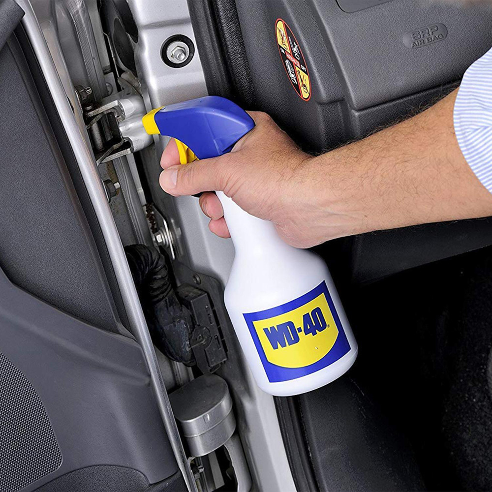 WD-40 Ultimate Multi-Use Lubricant 5L with Spray Applicator Image 7