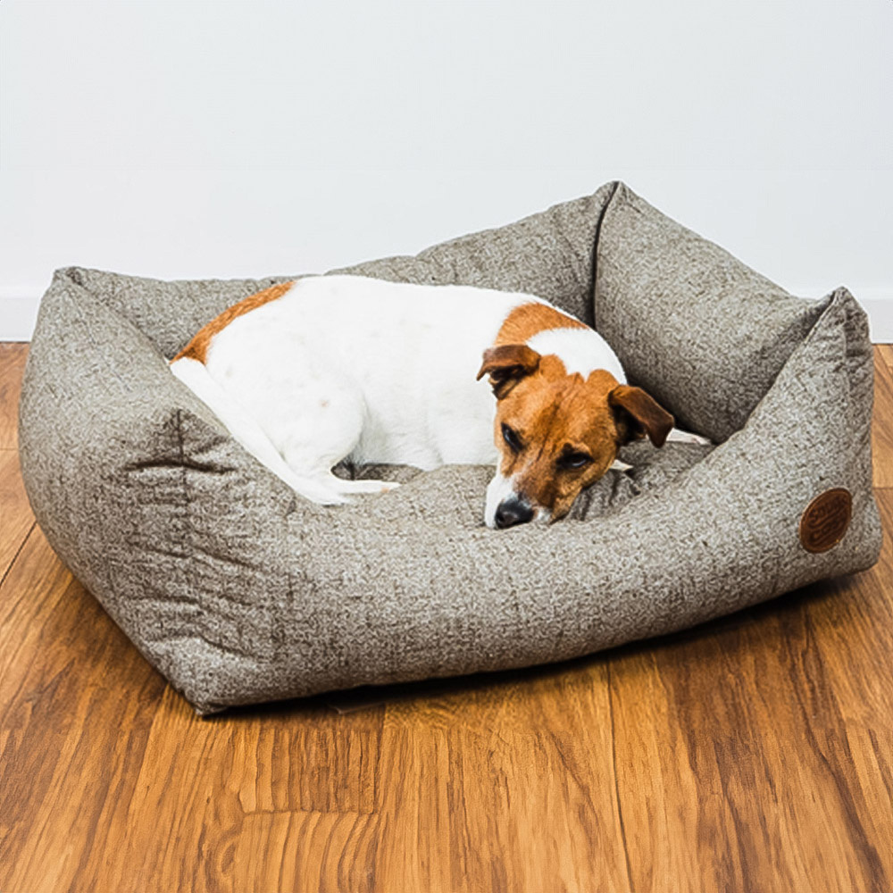 Snug & Cosy Grampion Medium Rectangle Fawn Dog Bed Image 2