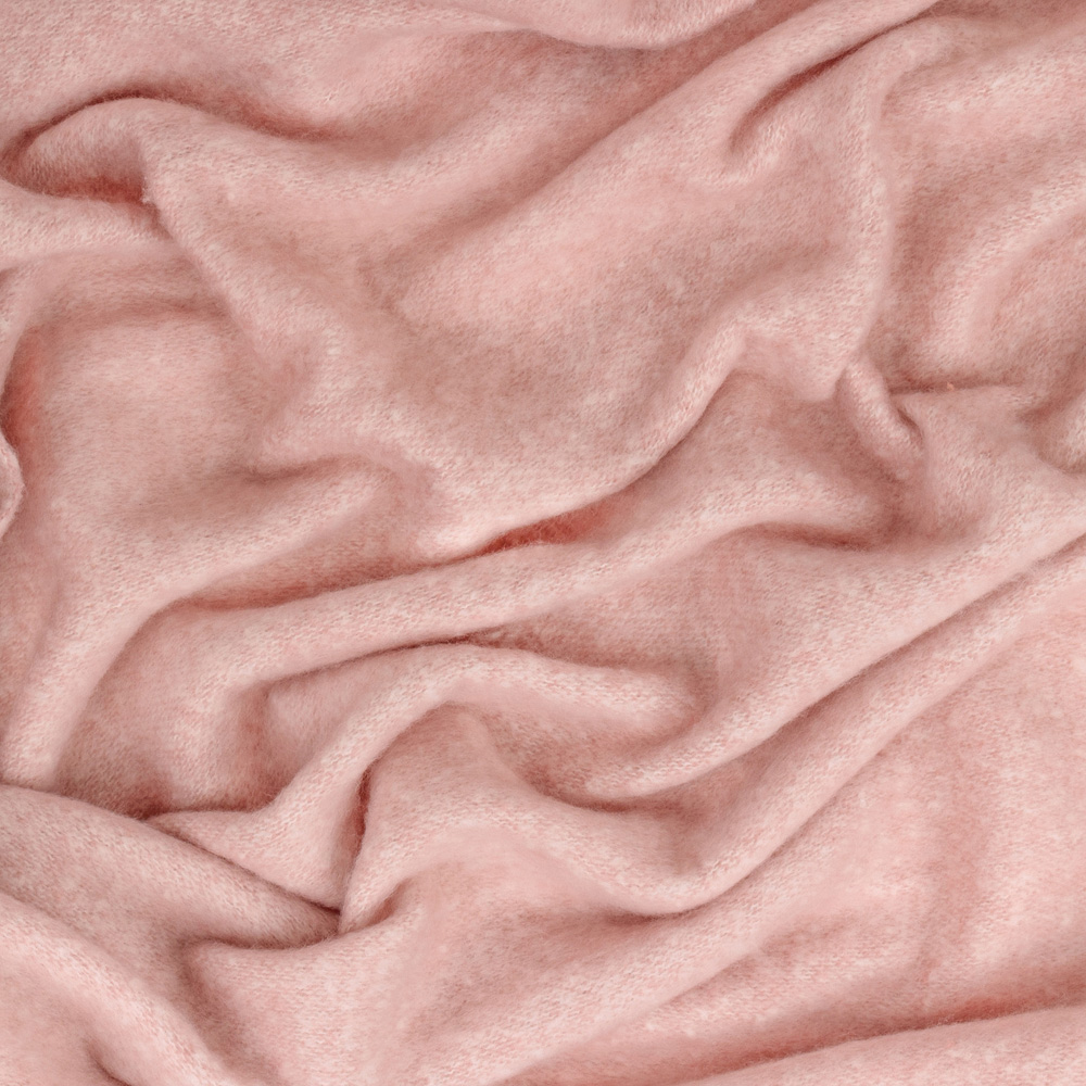Furn Pink Cosy Woven Tasselled Throw 140 x 180cm Image 4