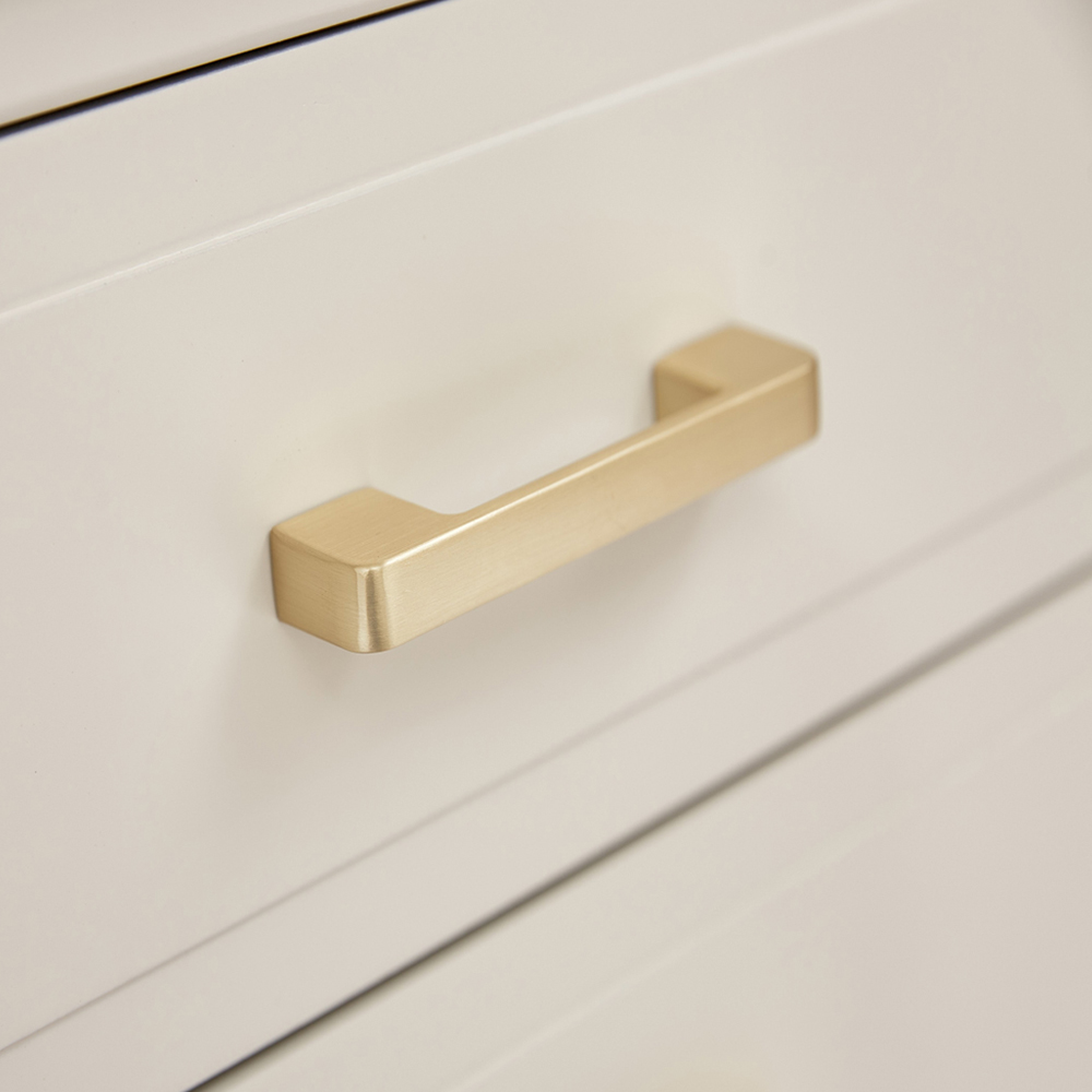 Palazzi 4 Drawer White Chest of Drawers Image 6