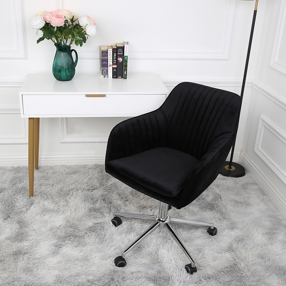 Briseis Black Adjustable Swivel Office Chair Image 5