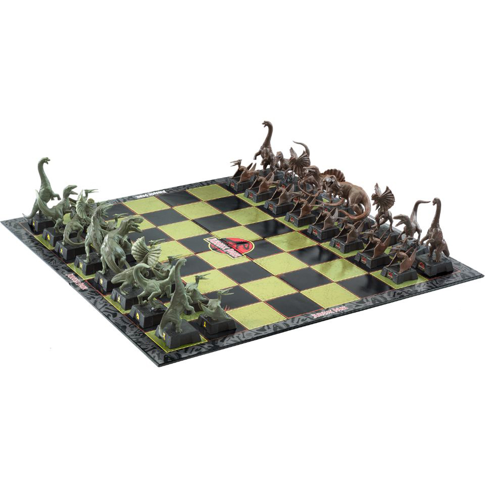 The Noble Collection Jurassic Park Chess Set Image 2