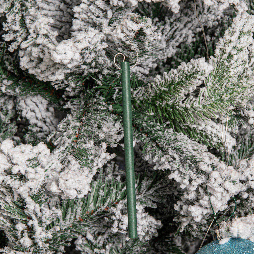 Samuel Alexander Snowberry Pine Scentsicles Hanging Sticks 6 Pack Image 6