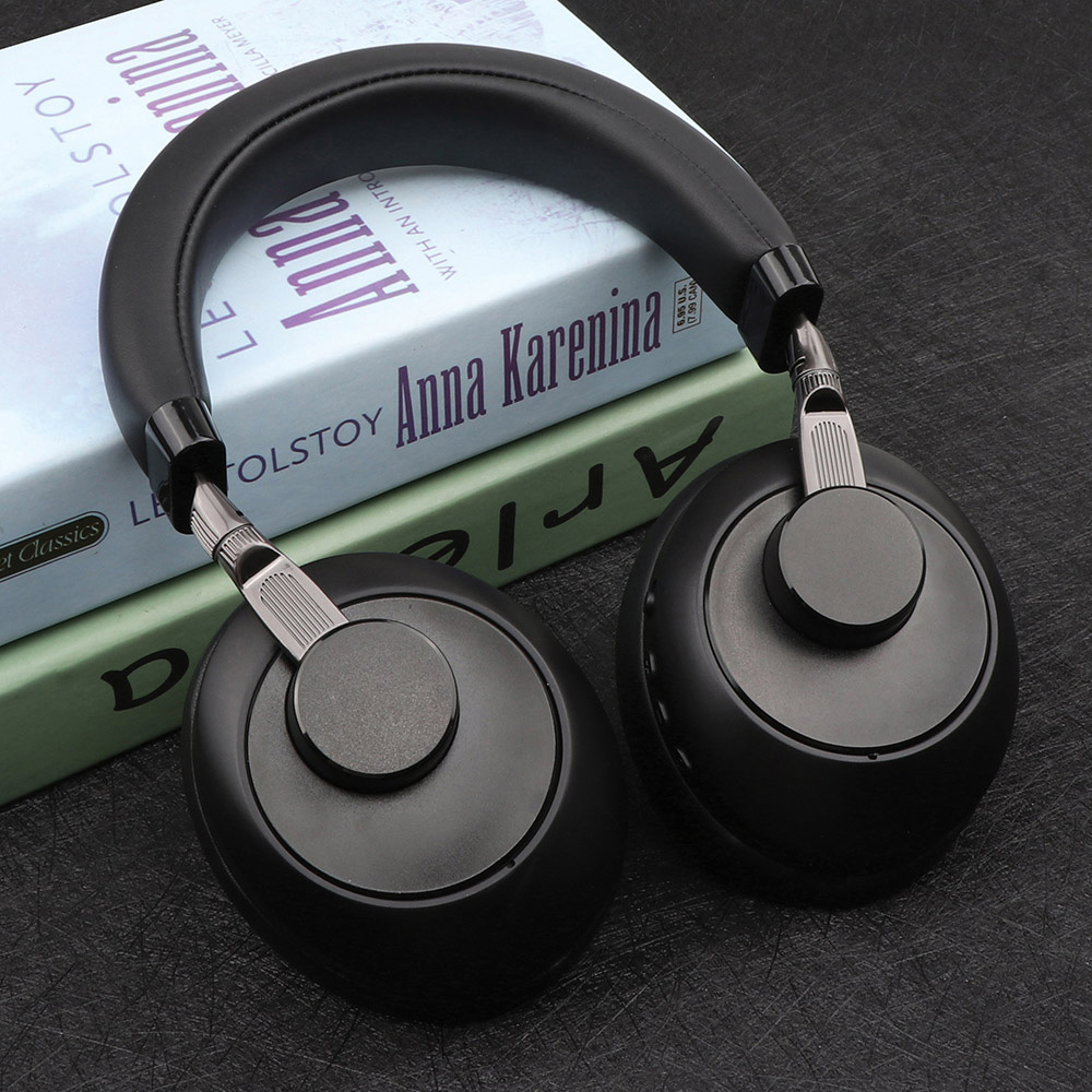 Red5 ANC Pro Wireless Headphones Image 2