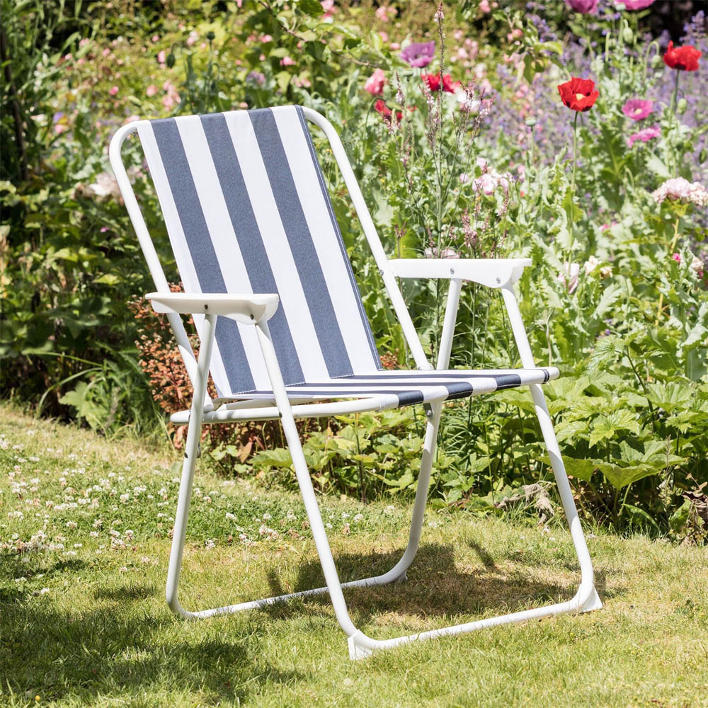 Harbour Housewares Blue Stripe Metal Foldable Beach Chair 6 Pack Image 3