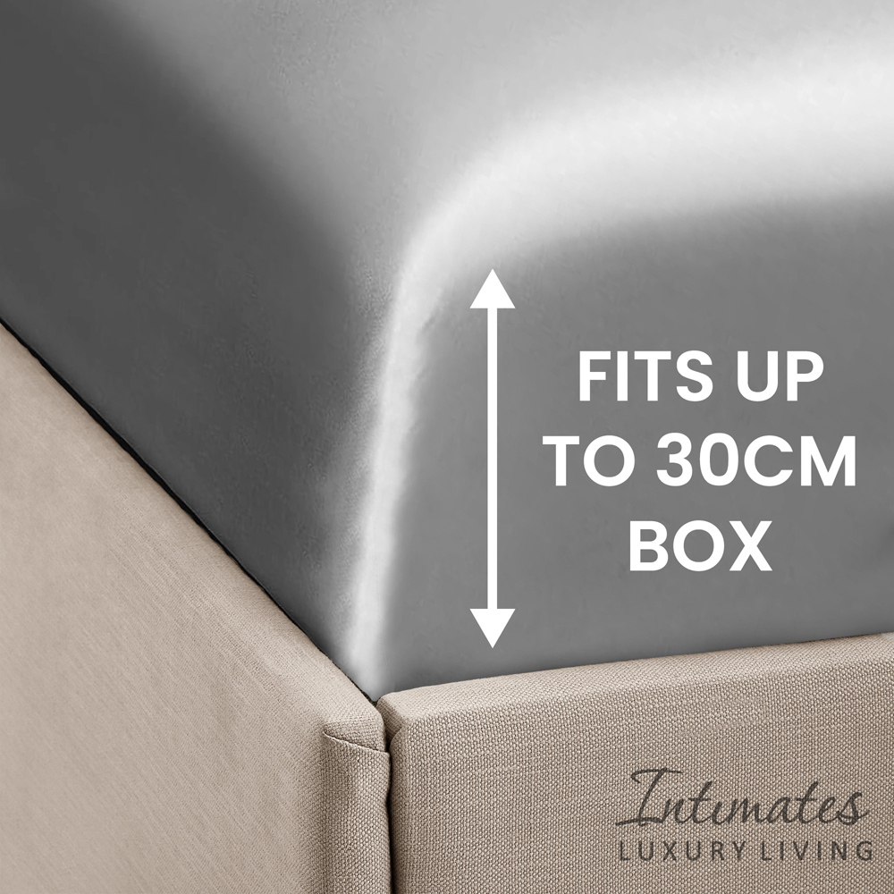 Intimates Double Silver Satin Complete Bedding Set Image 9