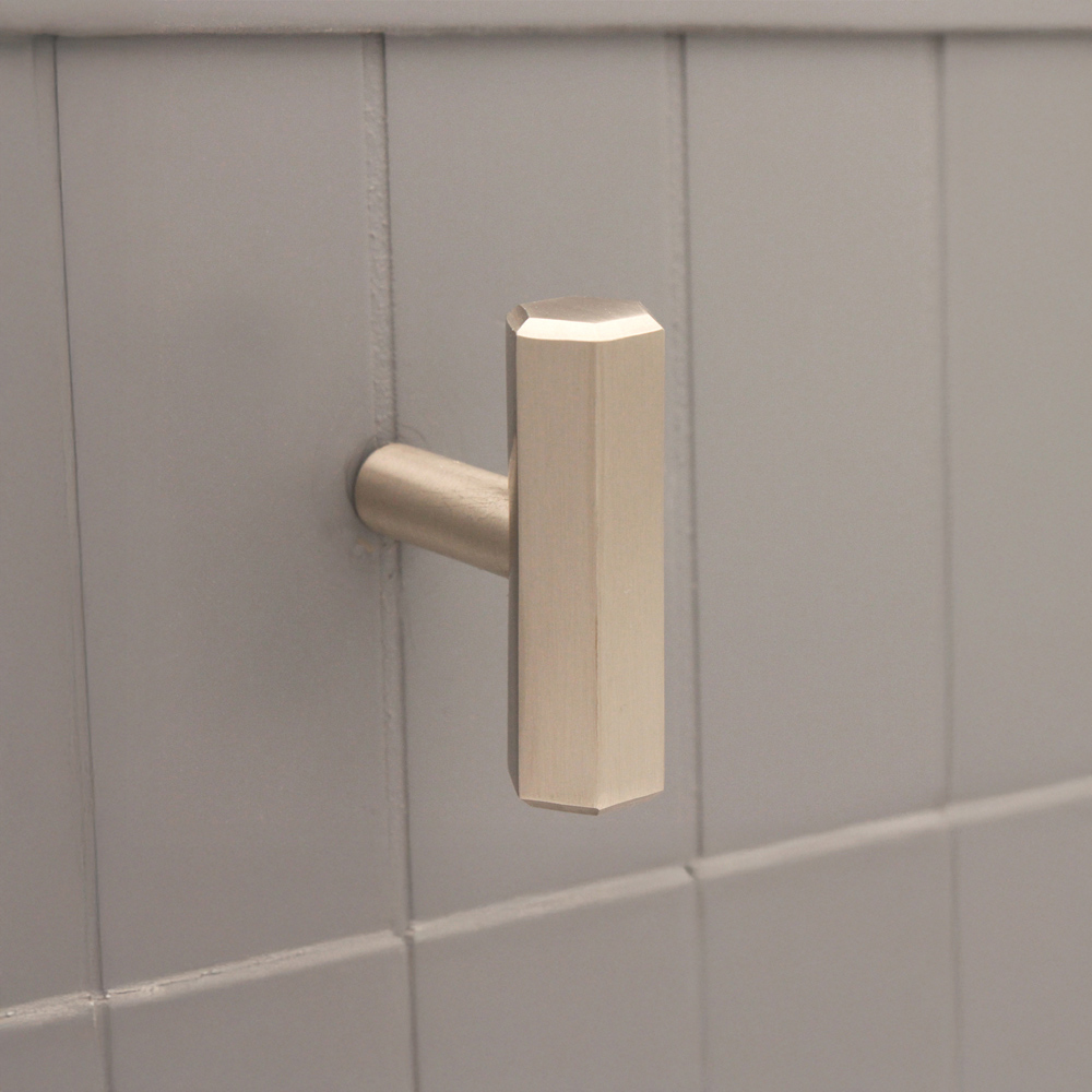 Spira Brass Satin Silver T-Bar Pull Cupboard Handle Image 2