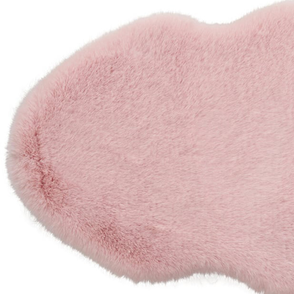 Luxury Faux Fox Fur Rug - Pink Image 5
