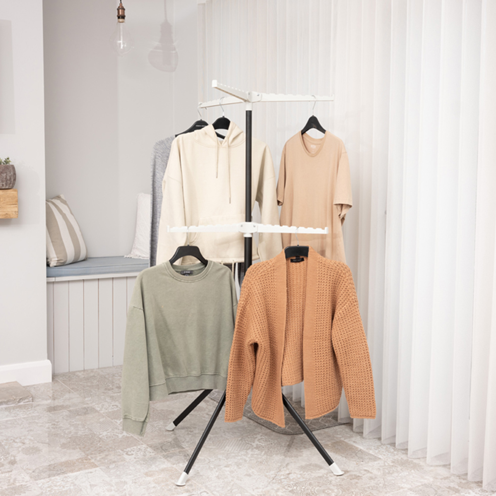 ADDiS Utility Black 6 Arm Airer Image 6