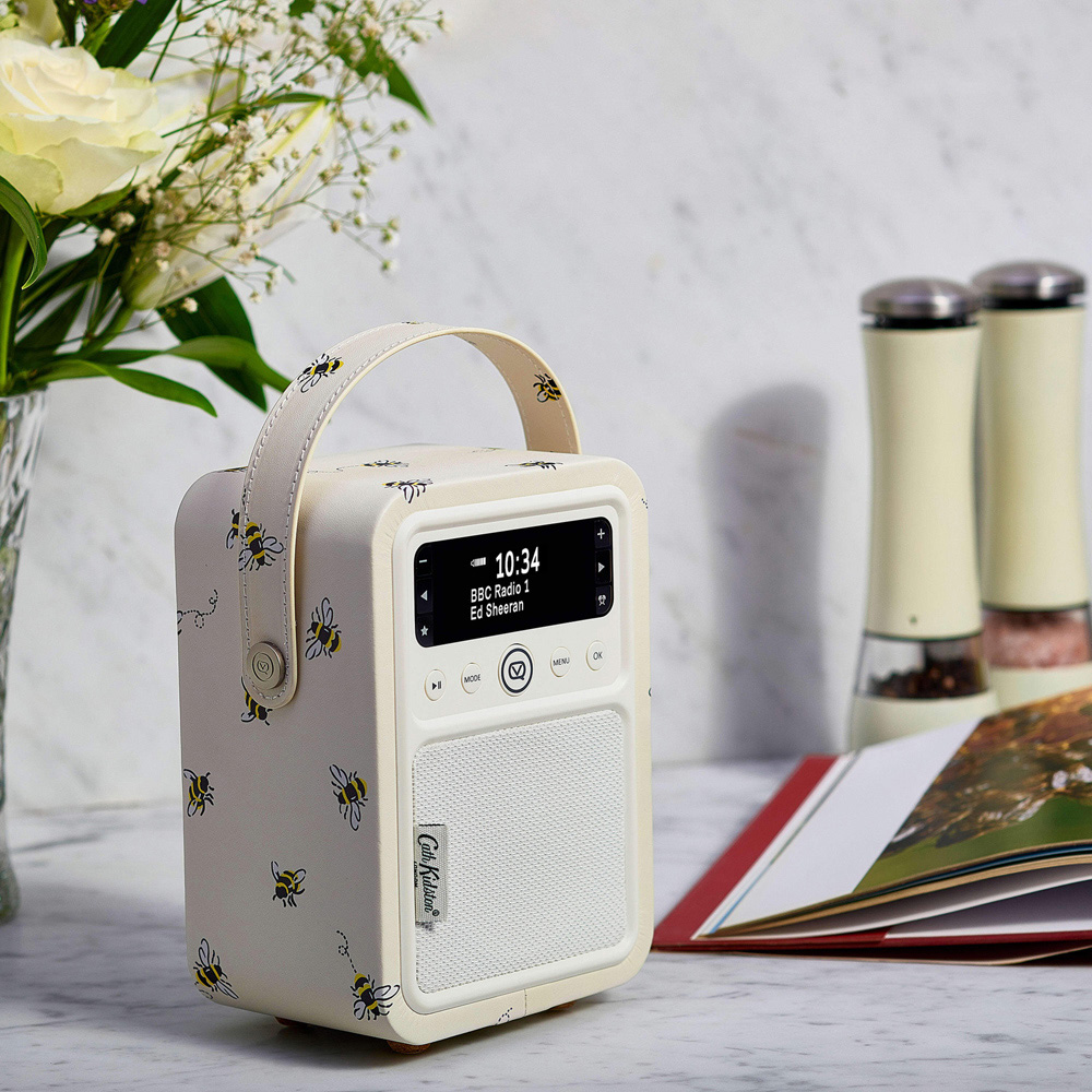 VQ Monty Bee DAB Digital Radio Image 6