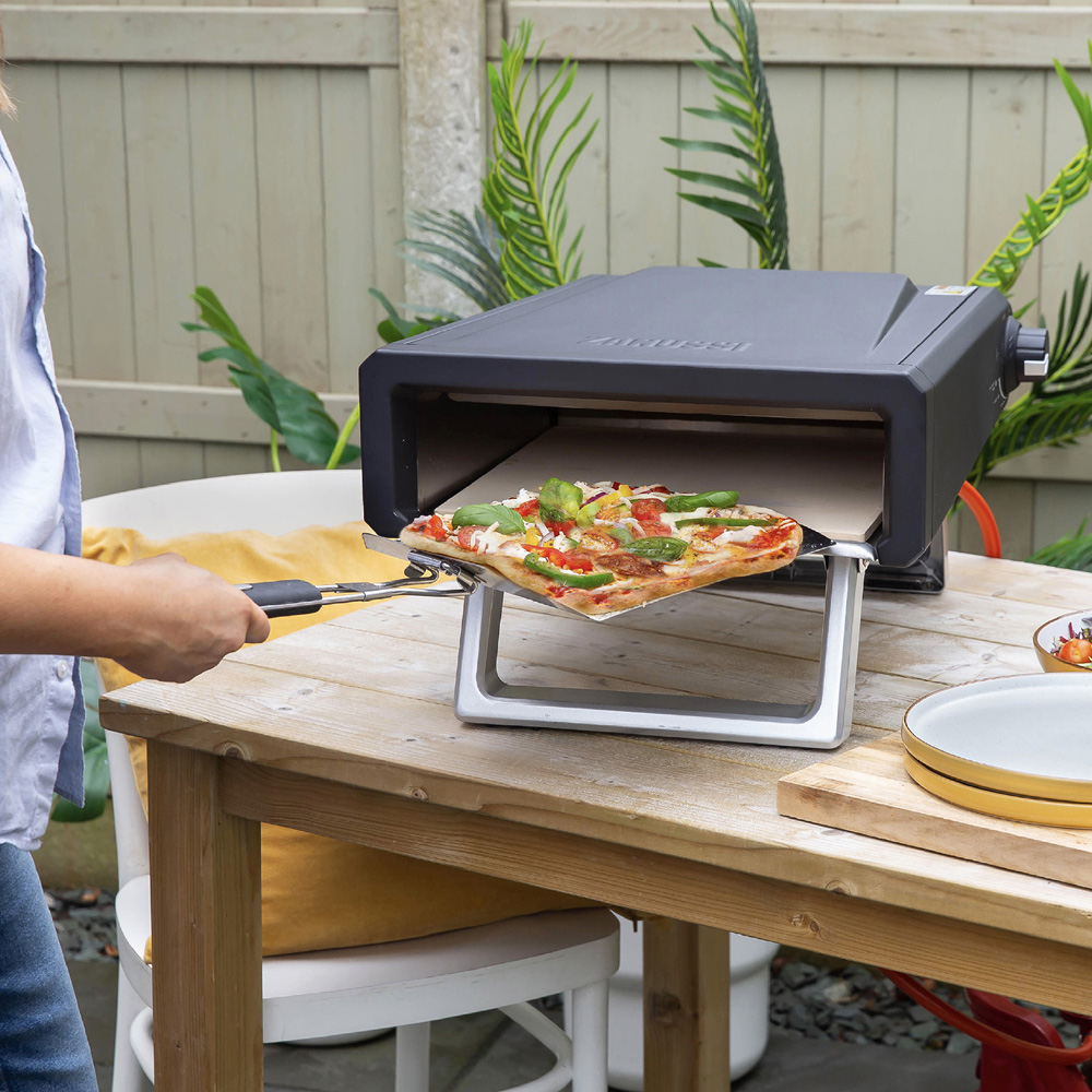 Zanussi Black 12 inch Gas Powered Pizza Oven with Paddle and Carry Bag Image 6