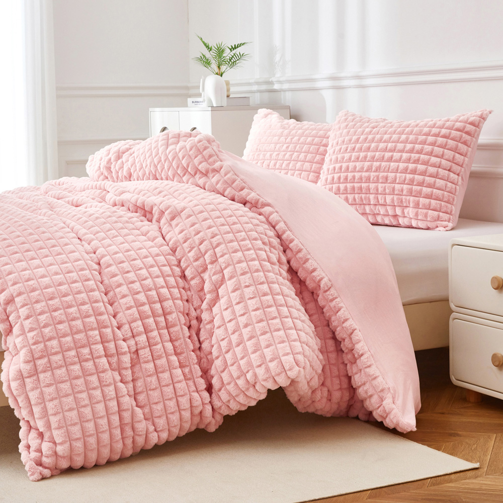 Groundlevel Double Pink Box Super Soft Luxury Faux Fur Duvet Image 2