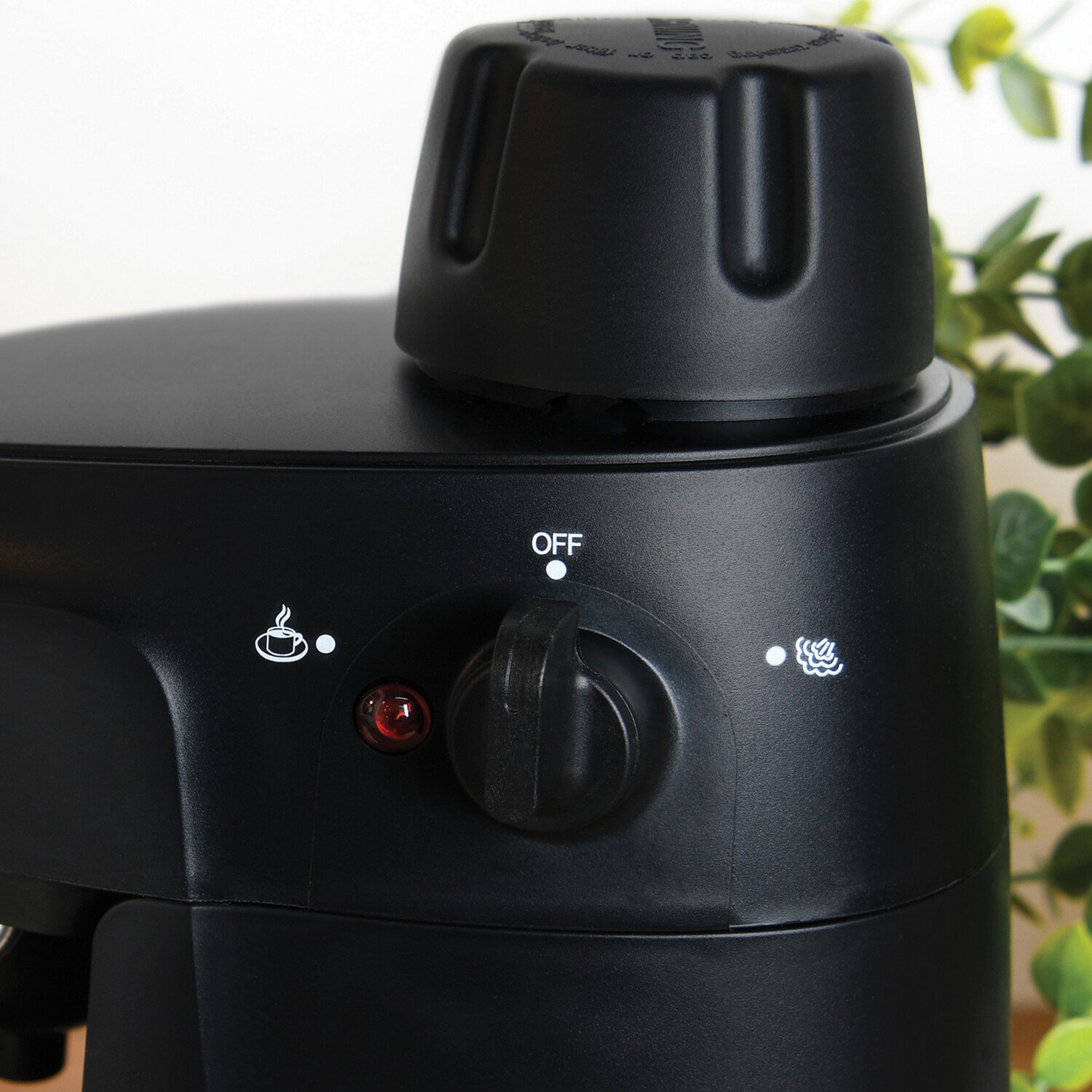 3.5 Bar Coffee Machine with Frothing Function Black Image 8