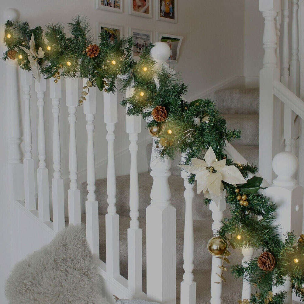 Marco Paul Gold LED Christmas Garland 270cm Image 3
