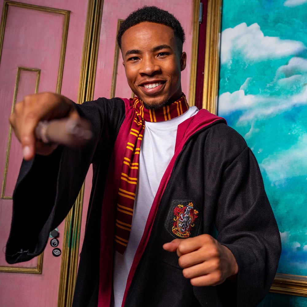 Harry Potter Deluxe Harry Potter Robe Adult Costume Image 4