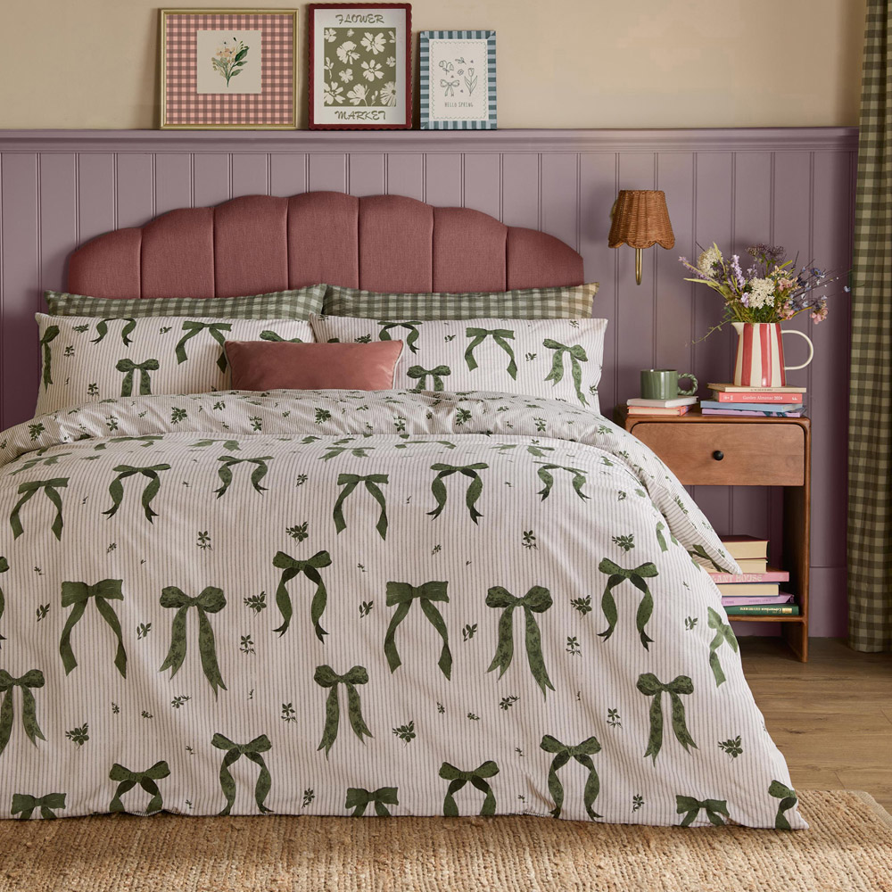 Furn Christmas Belle Stripe King Size Evergreen Reversible Duvet Cover Set Image 1