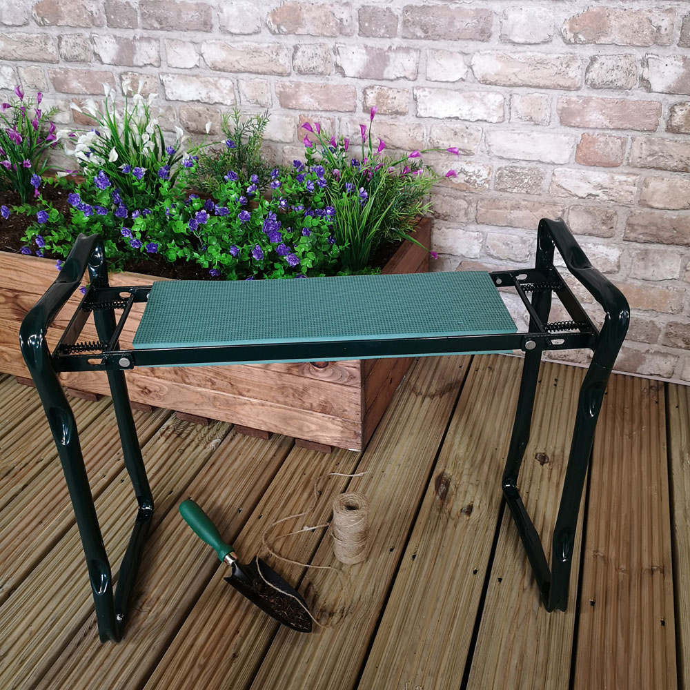 Samuel Alexander Foldable Gardening Padded Kneeler and Seat Image 3