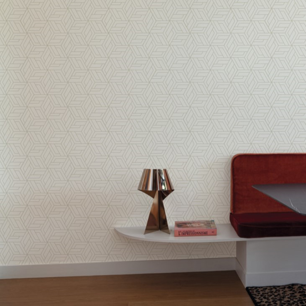 Grandeco Cobra Geometric Metallic White Vinyl Wallpaper Image 3