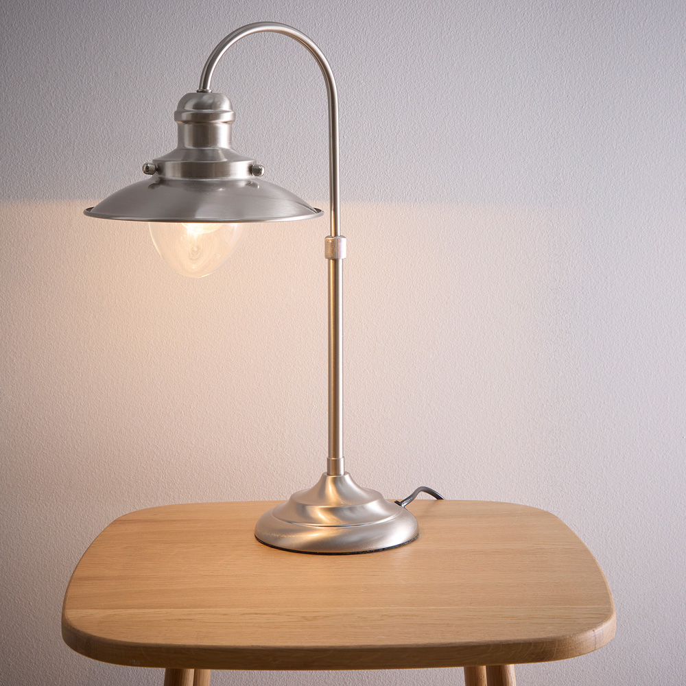 Kliving Chester Satin Nickel Table Lamp Image 3