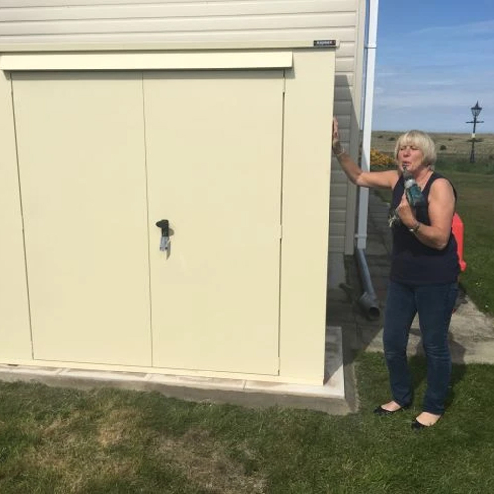 Asgard Trojan Plus 7 x 3ft Double Door Cream Caravan Storage Shed Image 7