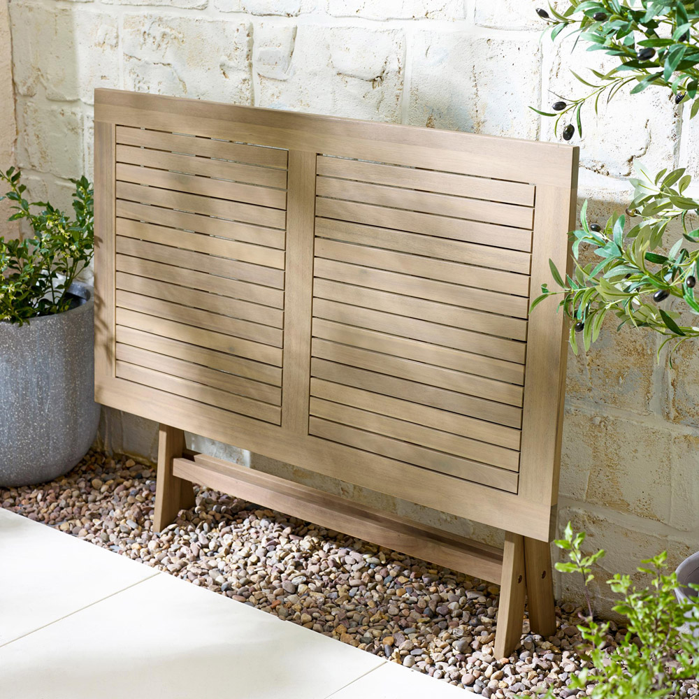 Furniturebox Essen and Metz 4 Seater Wood and Wicker Dining Set Image 6