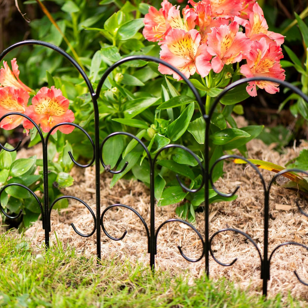 Garden Gear Clarence Finial 57 x 46cm 2 Pack Metal Garden Border Image 2