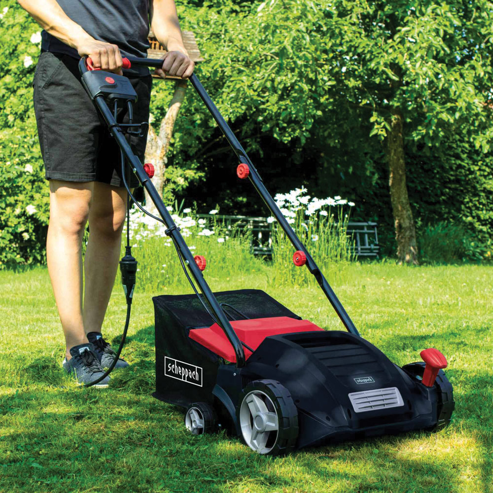 Scheppach SC32 32cm Electric Scarifier with 30L Collection Box 1500W Image 2