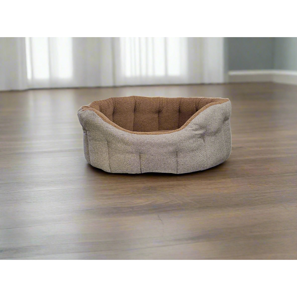 P&L Large Brown Premium Orkney Tweed Fabric Drop Fronted Softee Oval Lined Pet Bed Image 2