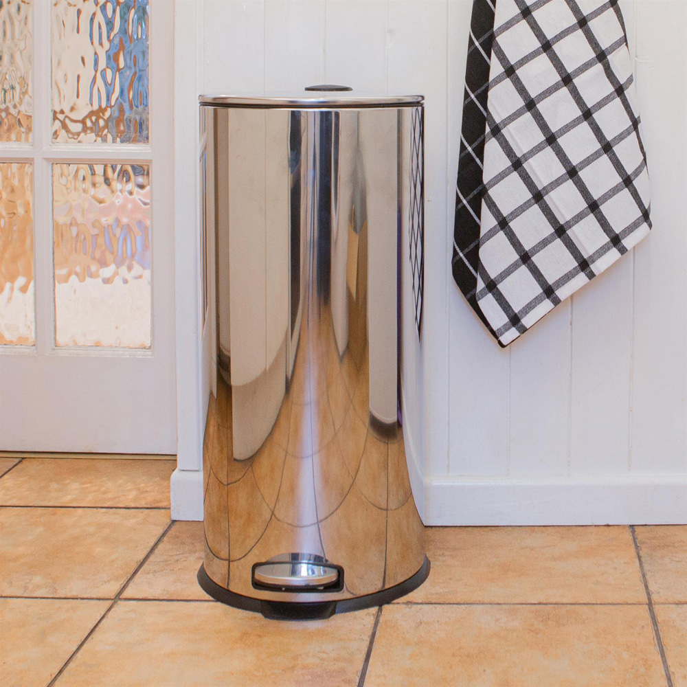 Harbour Housewares Black Stainless Steel Round Kitchen Pedal Bin 30L Image 2