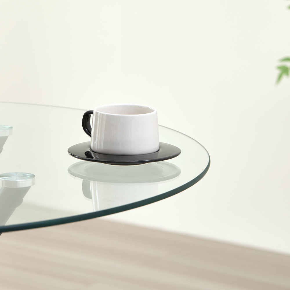 Indoor Living New York 4 Seater Black Circle Glass Dining Table Image 3