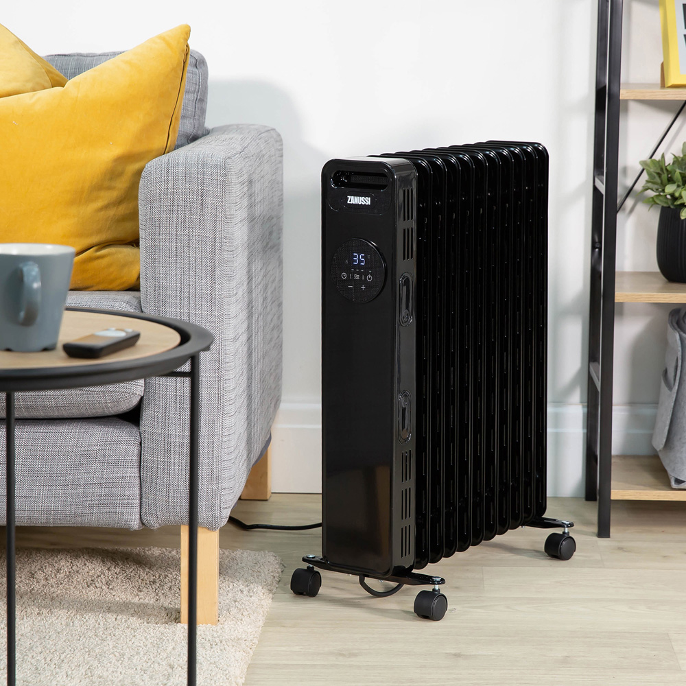 Zanussi Black 11-Fin Digital Touch Control Oil Filled Radiator 2300W Image 2