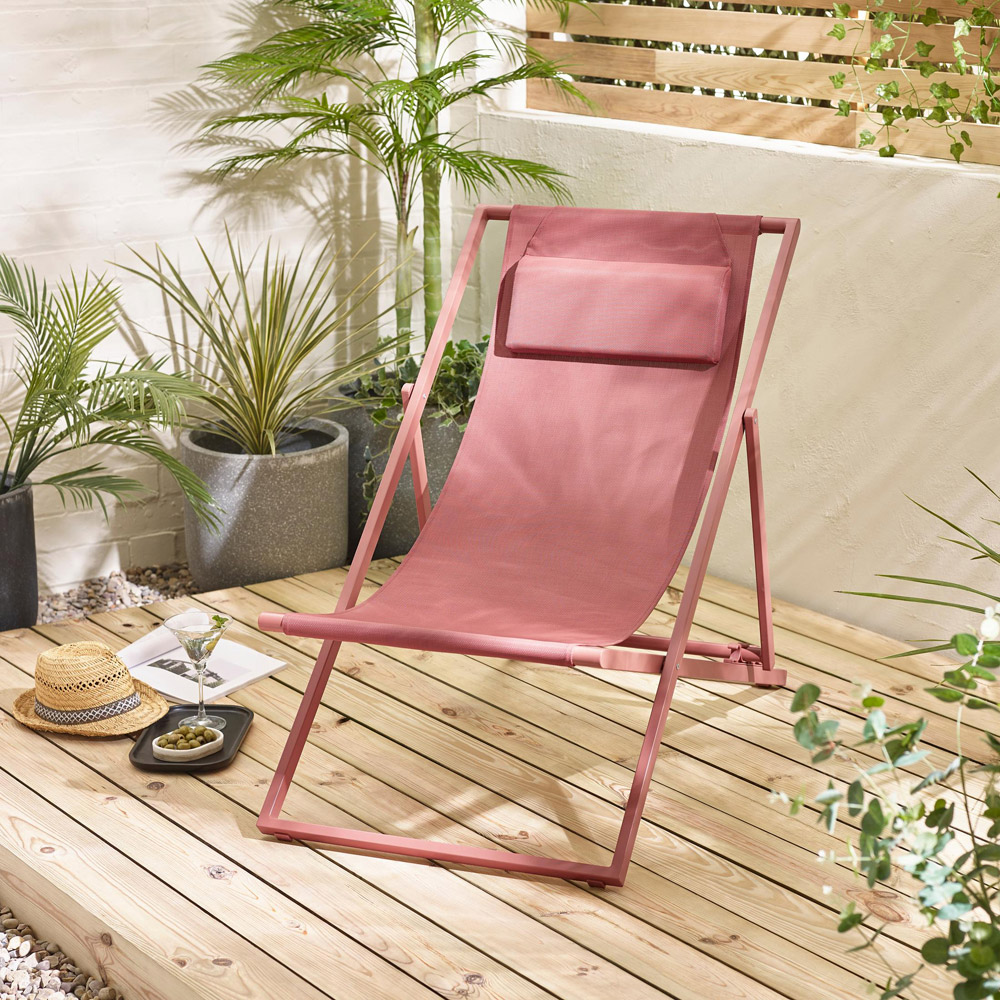 Furniturebox Cannes Set of 2 Pink Metal And Textilene Deck Chair Image 4
